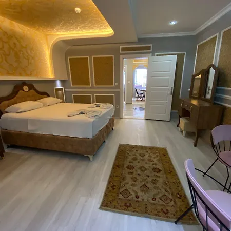 Elisa Hotel Bed & Breakfast