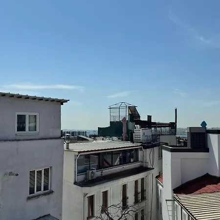 Elisa Oda ve Kahvaltı İstanbul