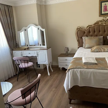 Elisa Hotel 3*