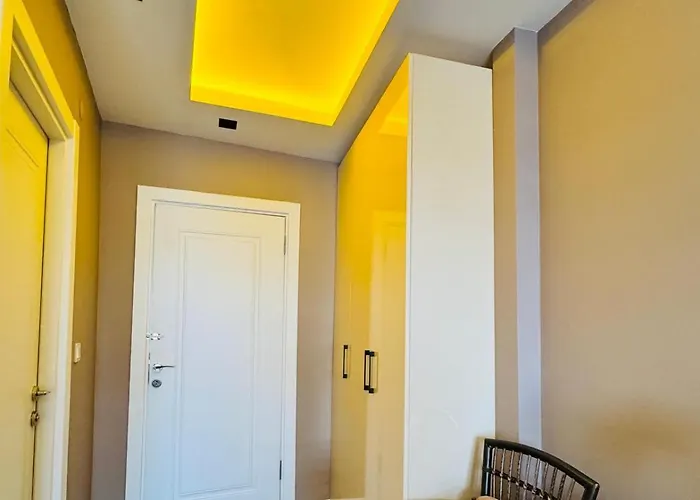 Elisa Oda ve Kahvaltı