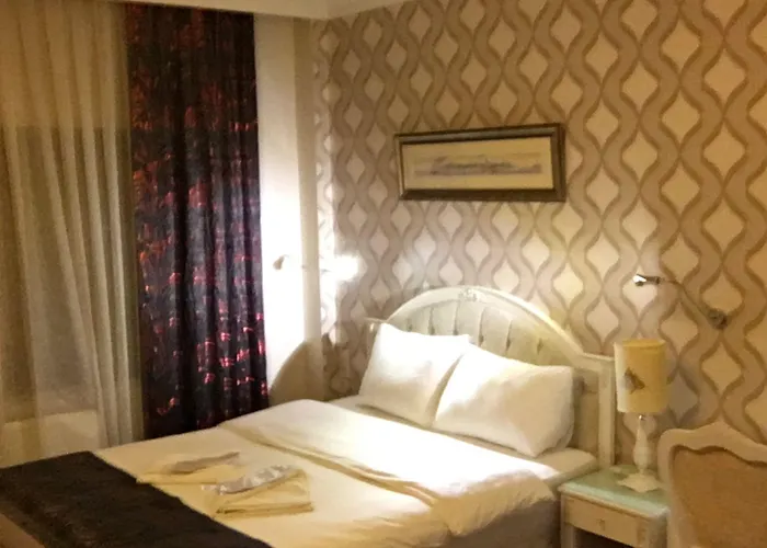 Oda ve Kahvaltı Elisa İstanbul