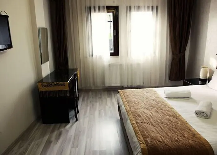 Elisa לינה וארוחת בוקר